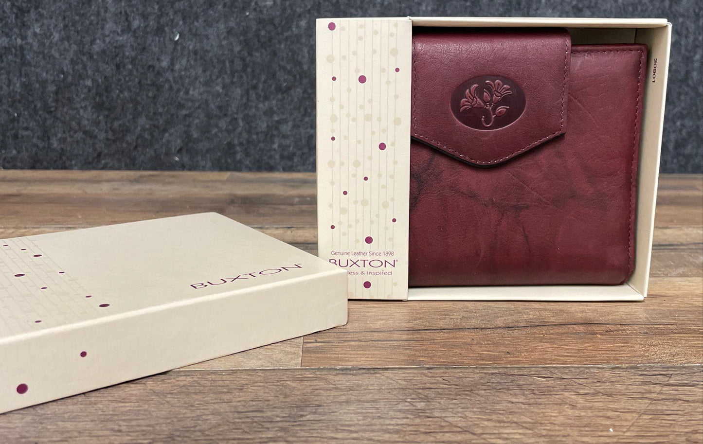 Vintage Buxton Burgundy Leather Floral Bifold Wallet Kiss Lock Coin Purse NIB