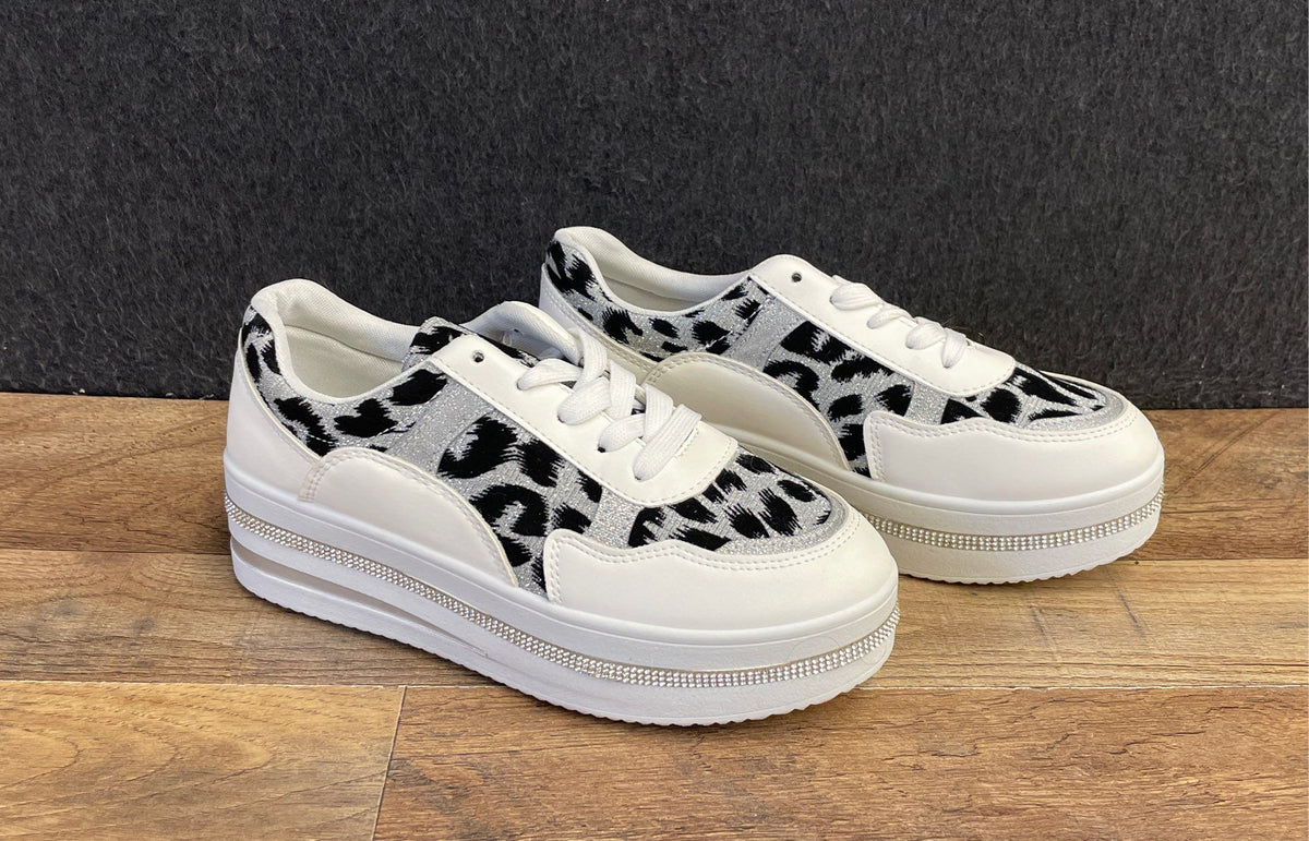 Top Moda White Rhinestone Metallic Leopard Print Platform Sneakers Size 6.5