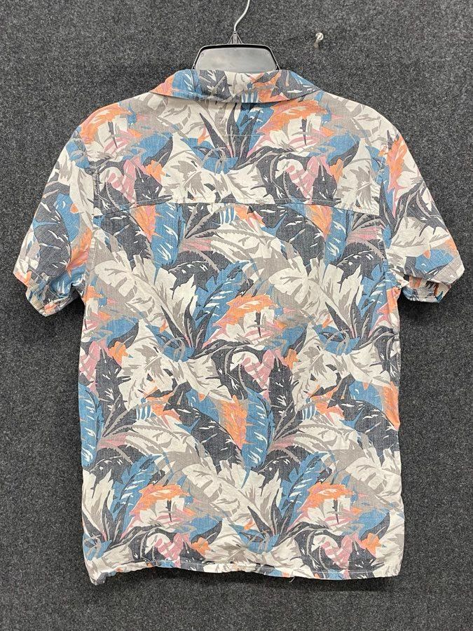 Hollister Men's Tropical Hawaiian Leaf Print Camp Collar Button Up Shirt Size S