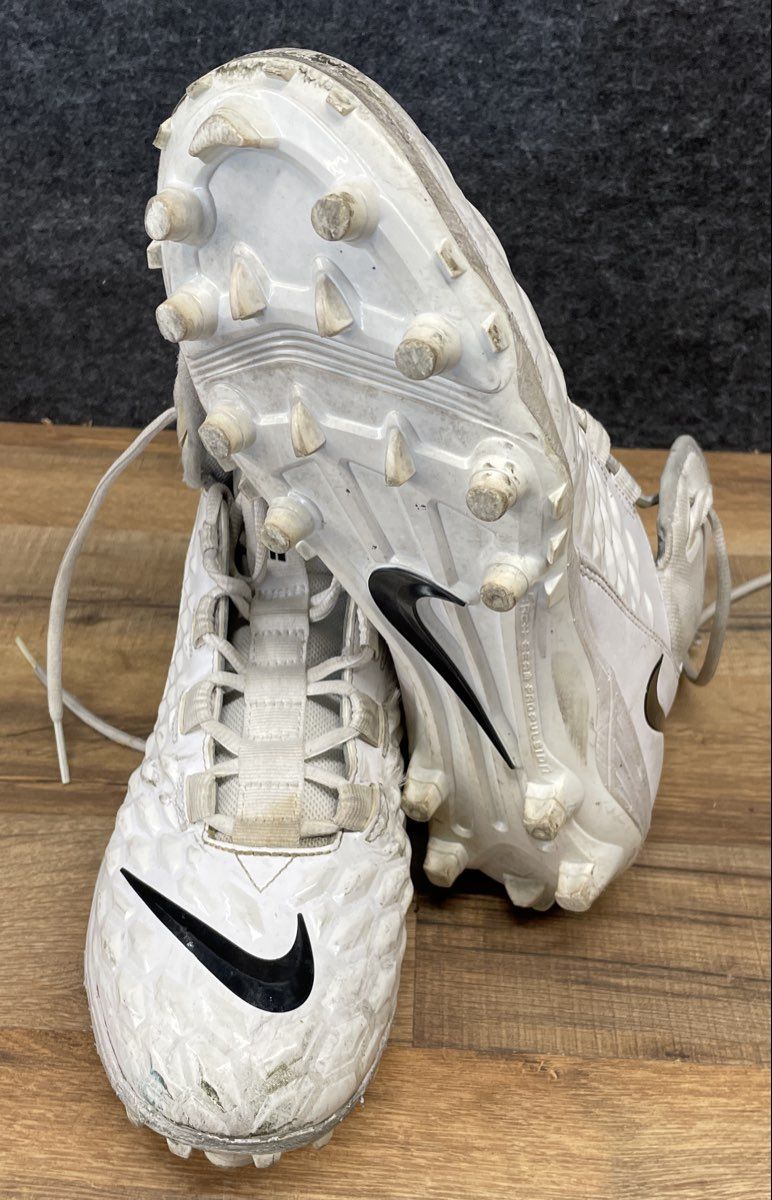 Nike Force Savage Pro 2 White Black Football Cleats Size 10.5