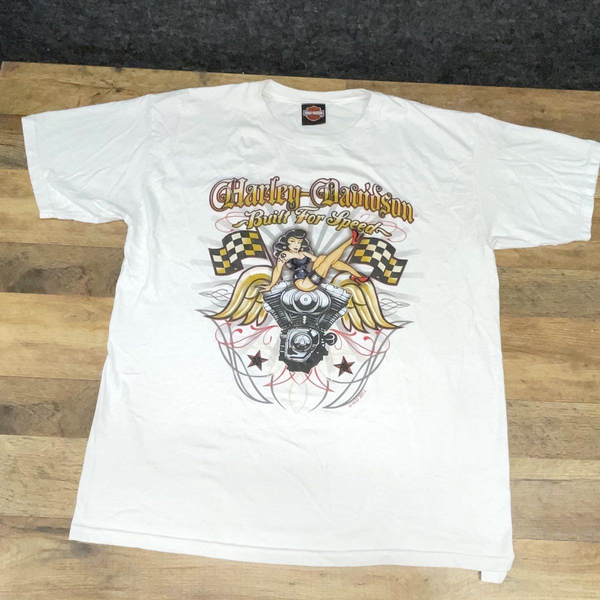 Harley-Davidson Built For Speed Pinup Graphic Tokyo Japan T-Shirt 2012 Sz L