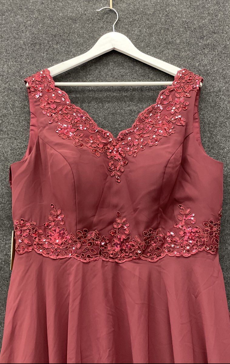 MISSACC Women's Burgundy Sleeveless Maxi Bridesmaid Dress Floral Lace Sequin NWT