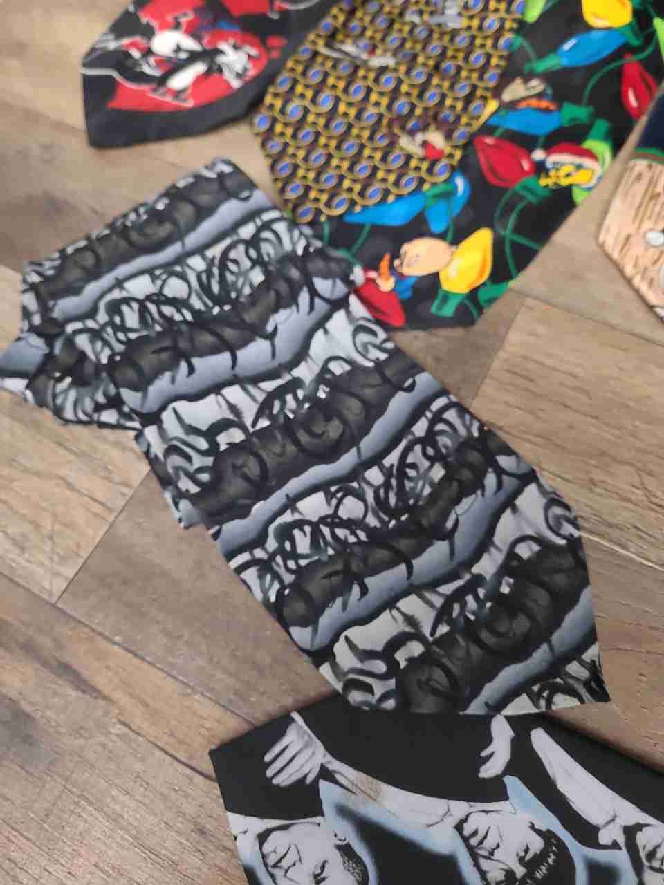 Vintage 90s Men's Necktie Lot 12pc Looney Tunes J Garcia Elmo Three Stooges