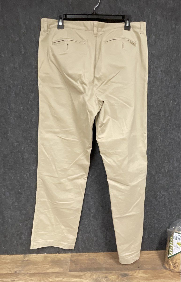 Calvin Klein Men's Tan Khaki Chino Pants 100% Cotton Straight Leg Sz 34x30
