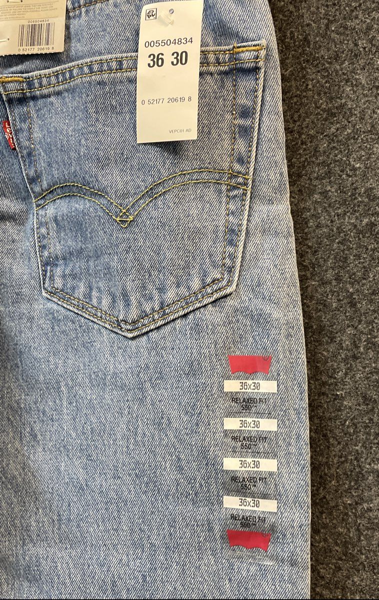 Levi's Men's 550 Relaxed Fit Blue Light Wash Jeans NWT Sz 36x30