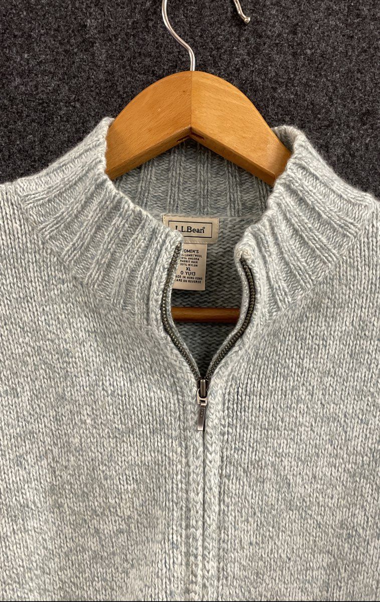 Vintage 90s L.L. Bean Women's Light Blue Lambswool Angora Full Zip Sweater XL
