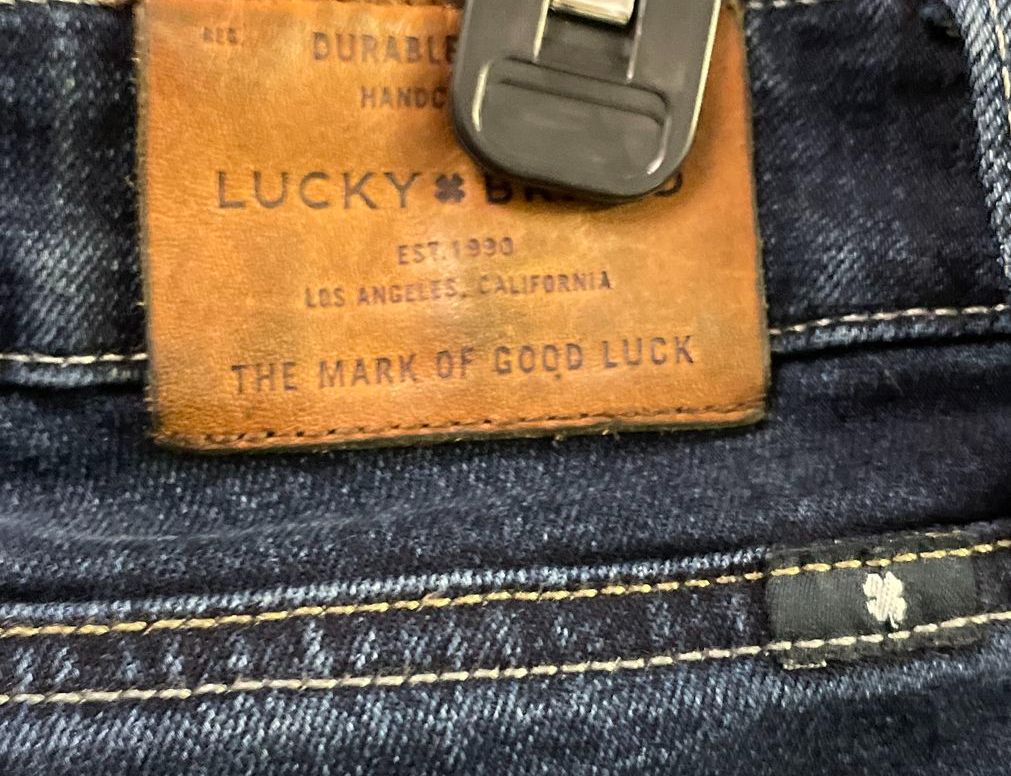 Lucky Brand Women's Jeans Dark Wash Blue Skinny Raw Fray Hem Sz 10/30