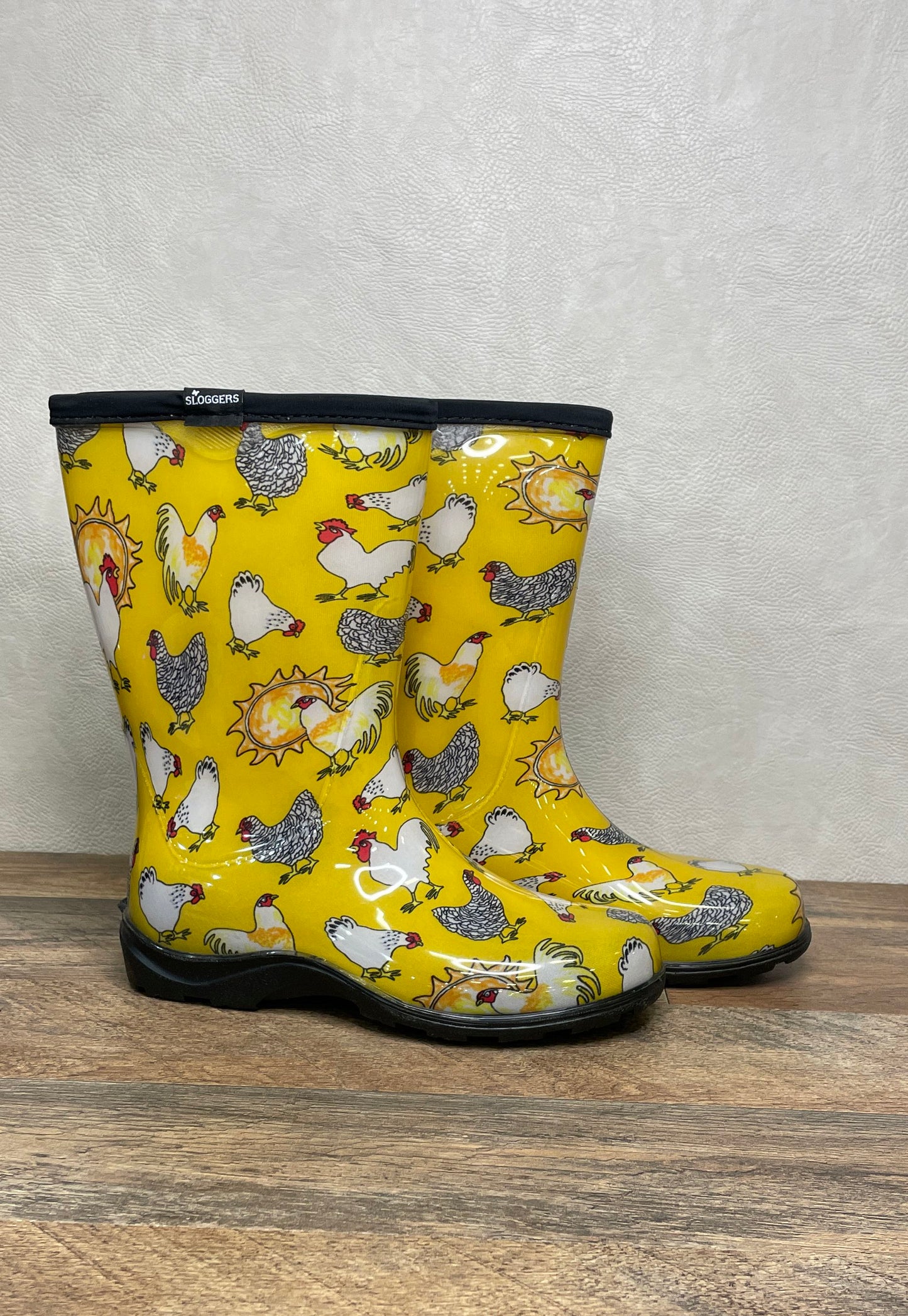Sloggers Chicken Yellow 10-inch Rain Garden Boots Women's Size 6 NWT