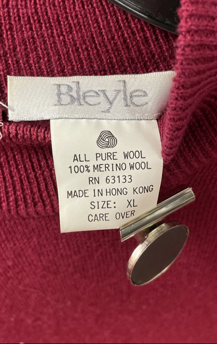 Vintage 90s Bleyle Women's Burgundy Merino Wool Mock Neck Back Zip Sweater XL