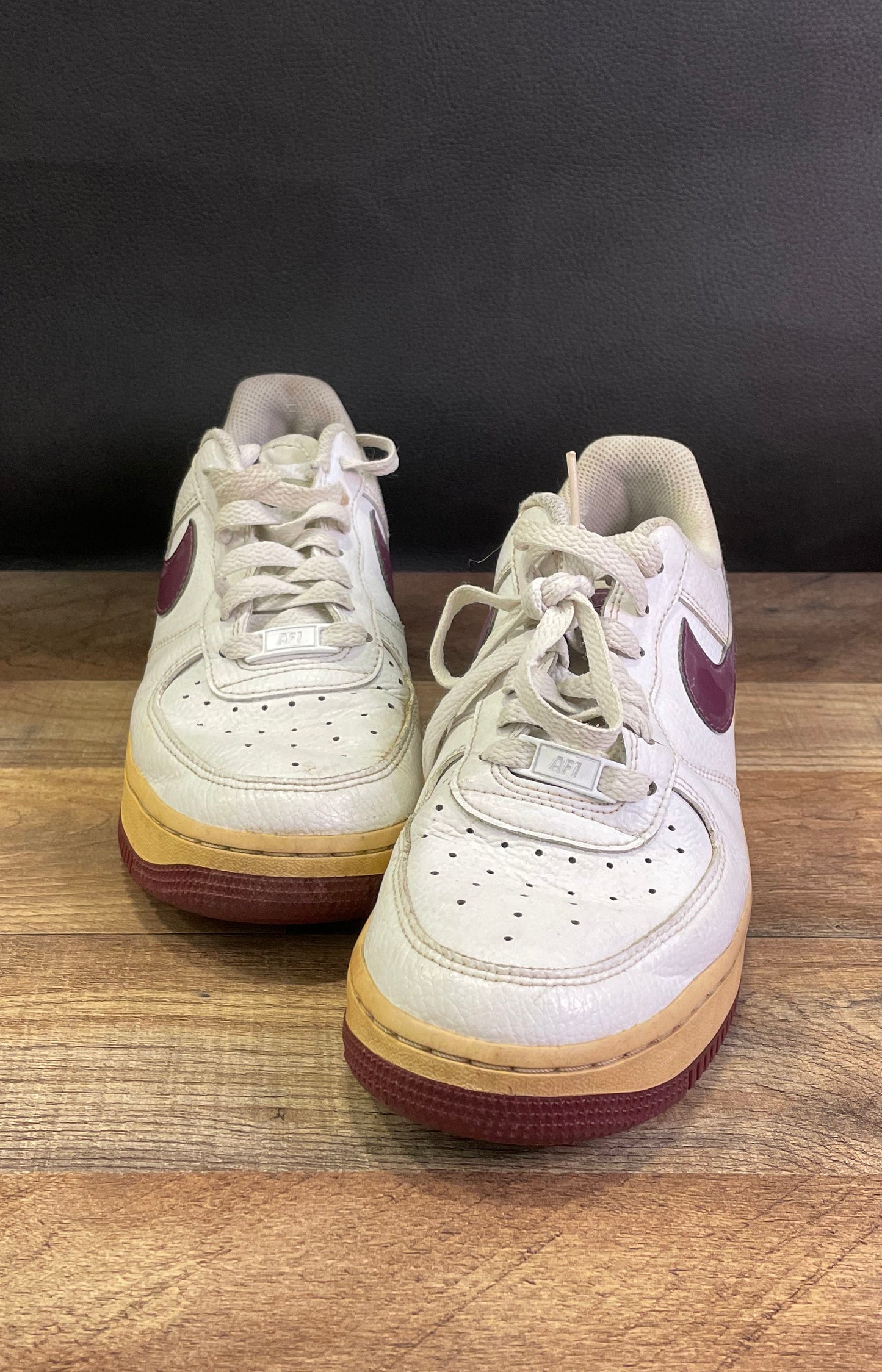 Nike Air Force 1 07 Low White Burgundy Yellow Women's Size 8