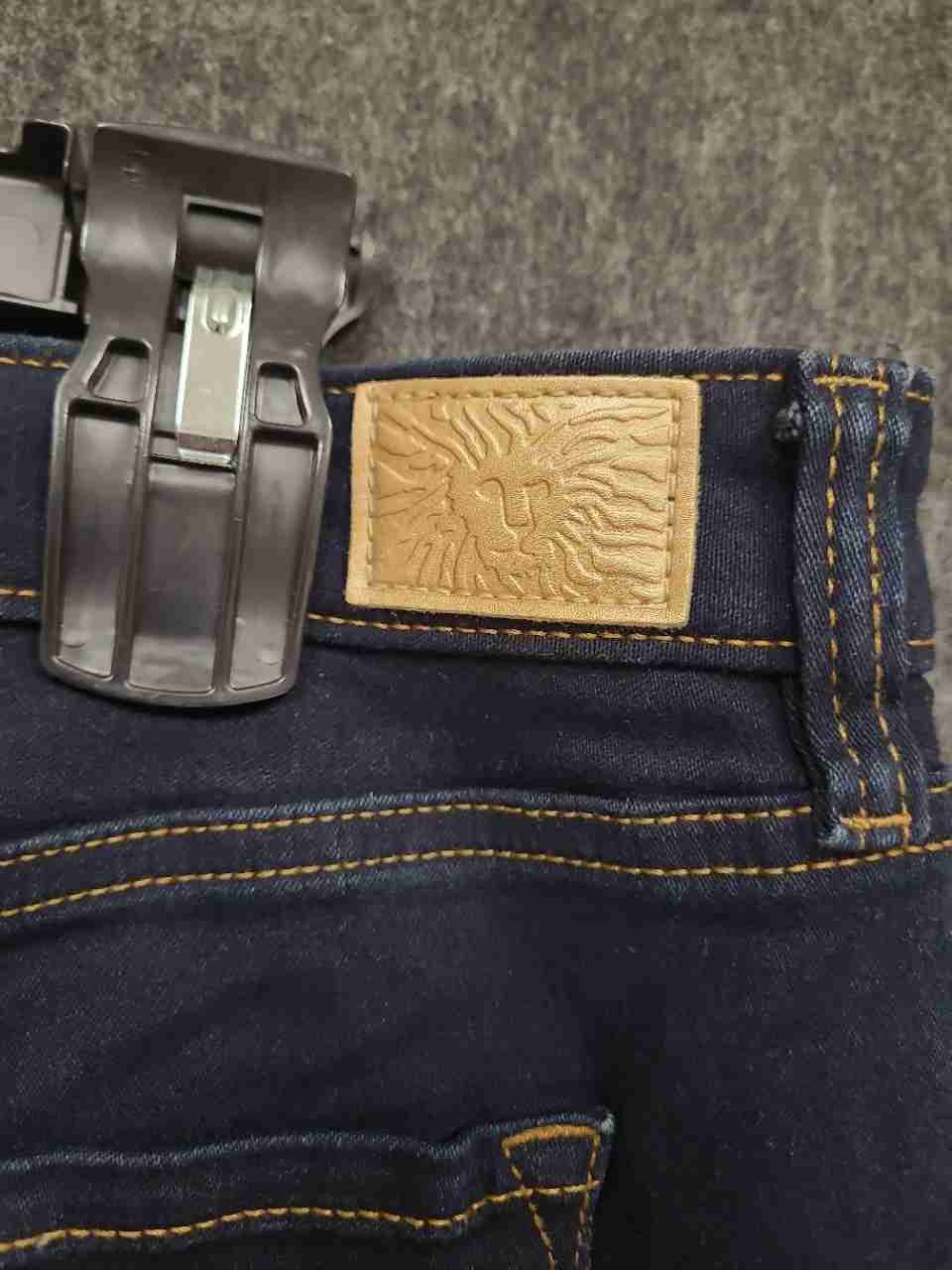 Anne Klein Women's Dark Indigo High Rise Straight Stretch Jeans Sz 16