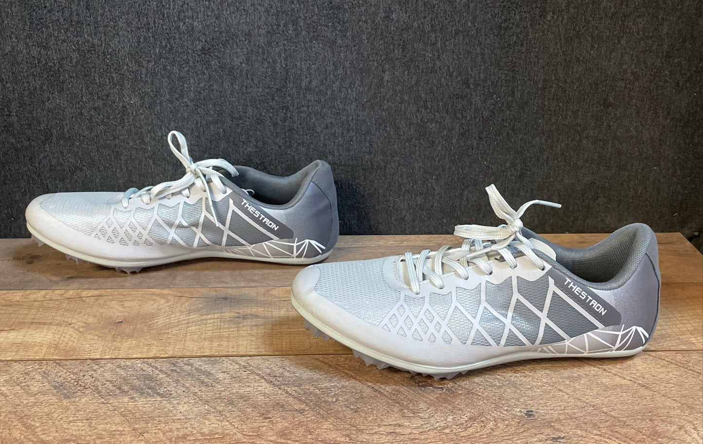 Thestron Men's Track and Field Sprinting Spikes Grey White Shoes Size 41