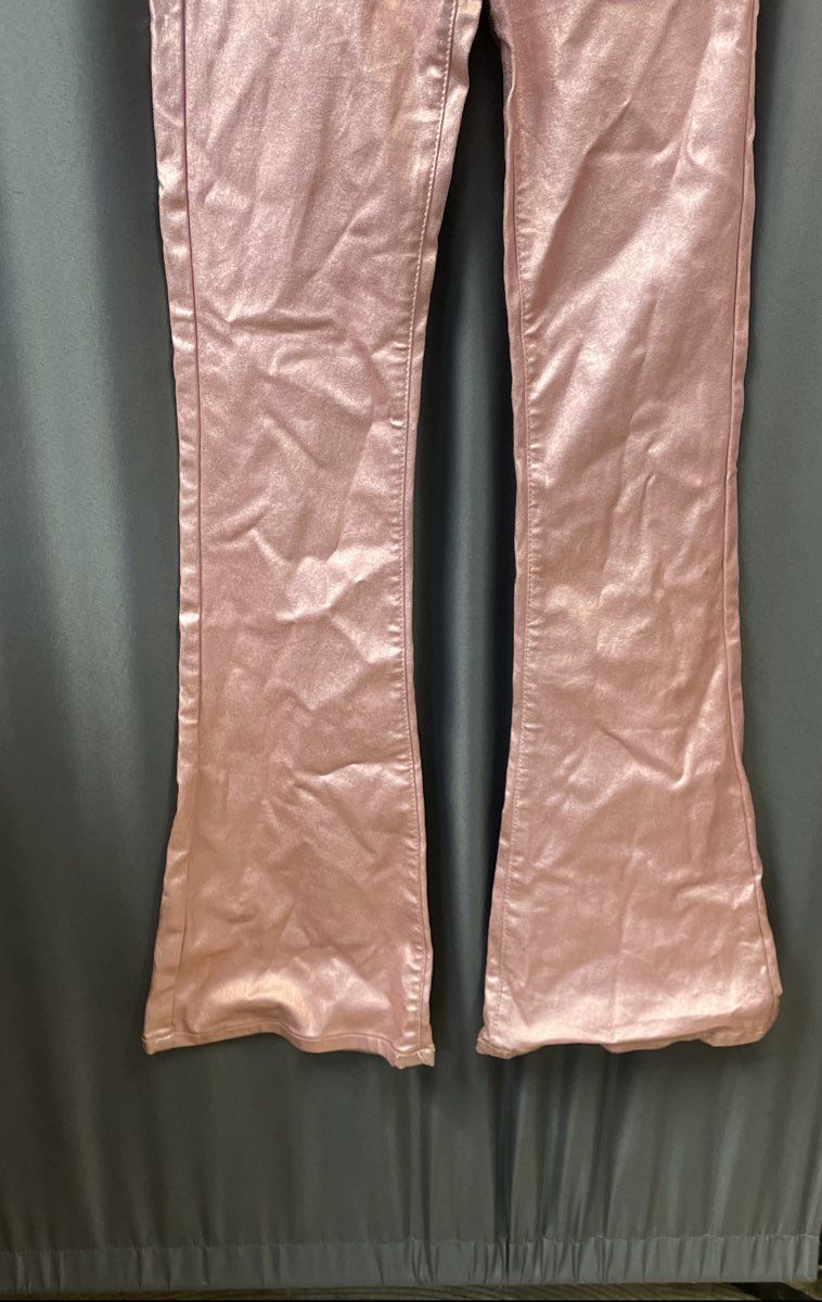 Edikted Women's Pink Shiny Metallic High Rise Flare Pants Sz S