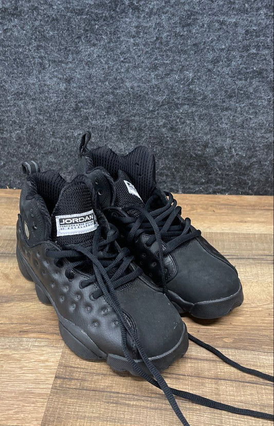 Nike Air Jordan Jumpman Team II Triple Black Basketball Sneakers Size 5Y