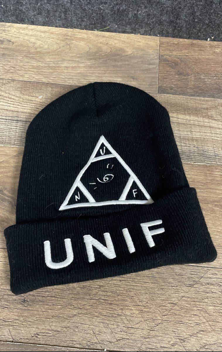 UNIF Reverb Reversible Beanie Hat Black Triangle Logo Knit Cuffed Unisex OS