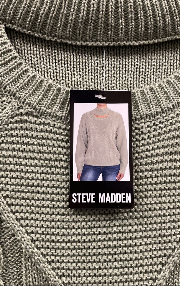 Steve Madden Women's Sage Green Cutout High Neck Cable Knit Sweater Sz M NWT