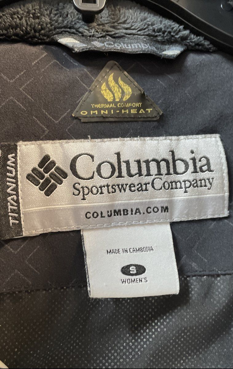 Columbia Women's Titanium Omni-Heat Ski Jacket Black Geometric Print Sz S