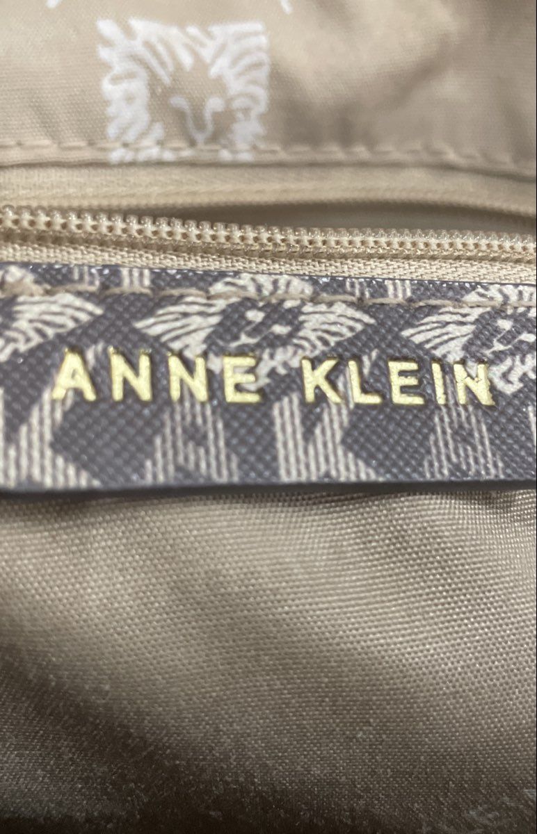 Anne Klein White Pebbled Leather Monogram Strap Shoulder Bag Gold Hardware
