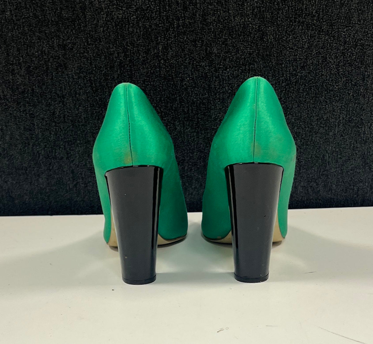 J.Crew Faded Jade Green Black Patent Cap Toe Block Heel Pumps Size 6