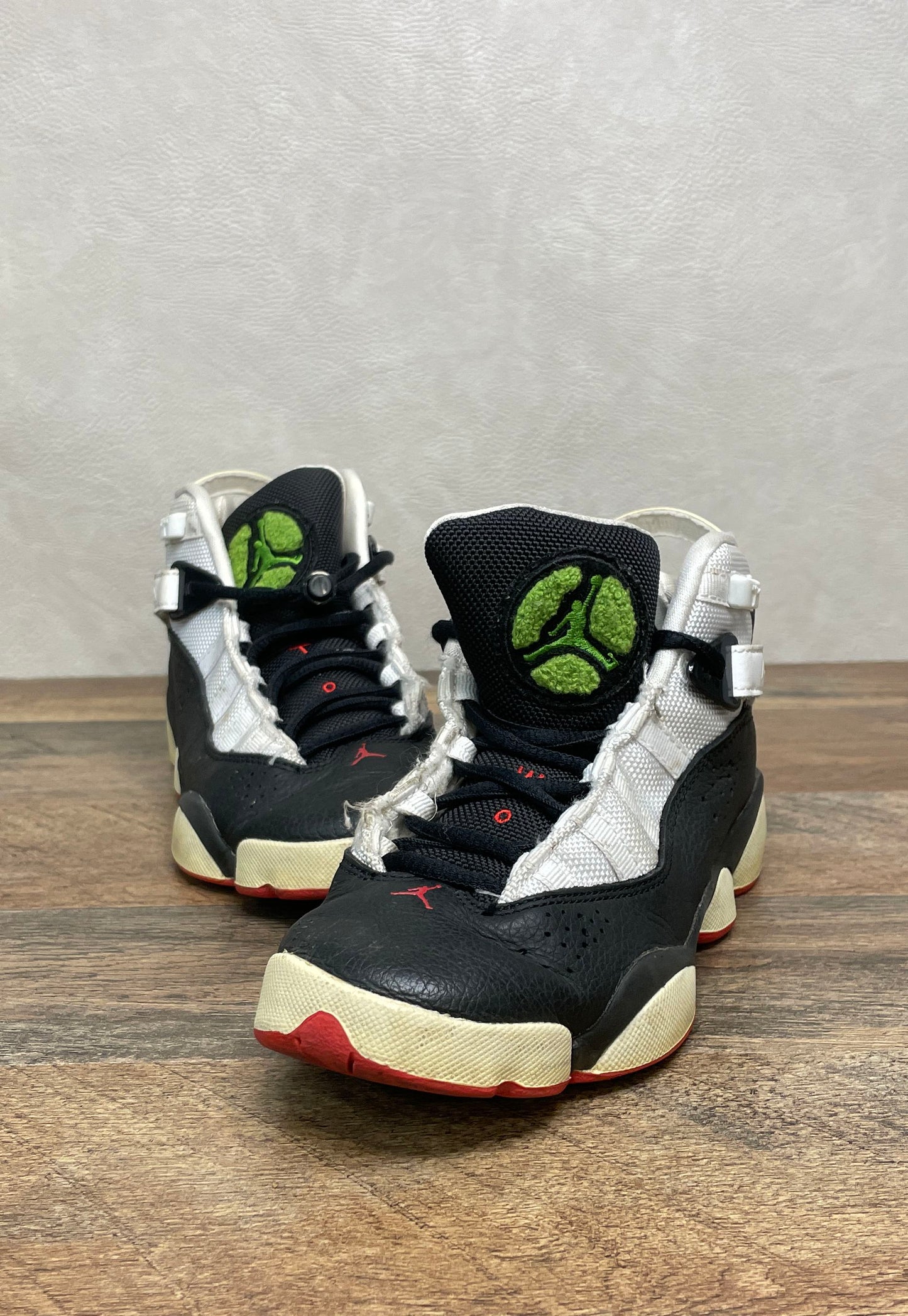 Nike Air Jordan 6 Rings Black White Gym Red Youth Basketball Shoes Size 4Y