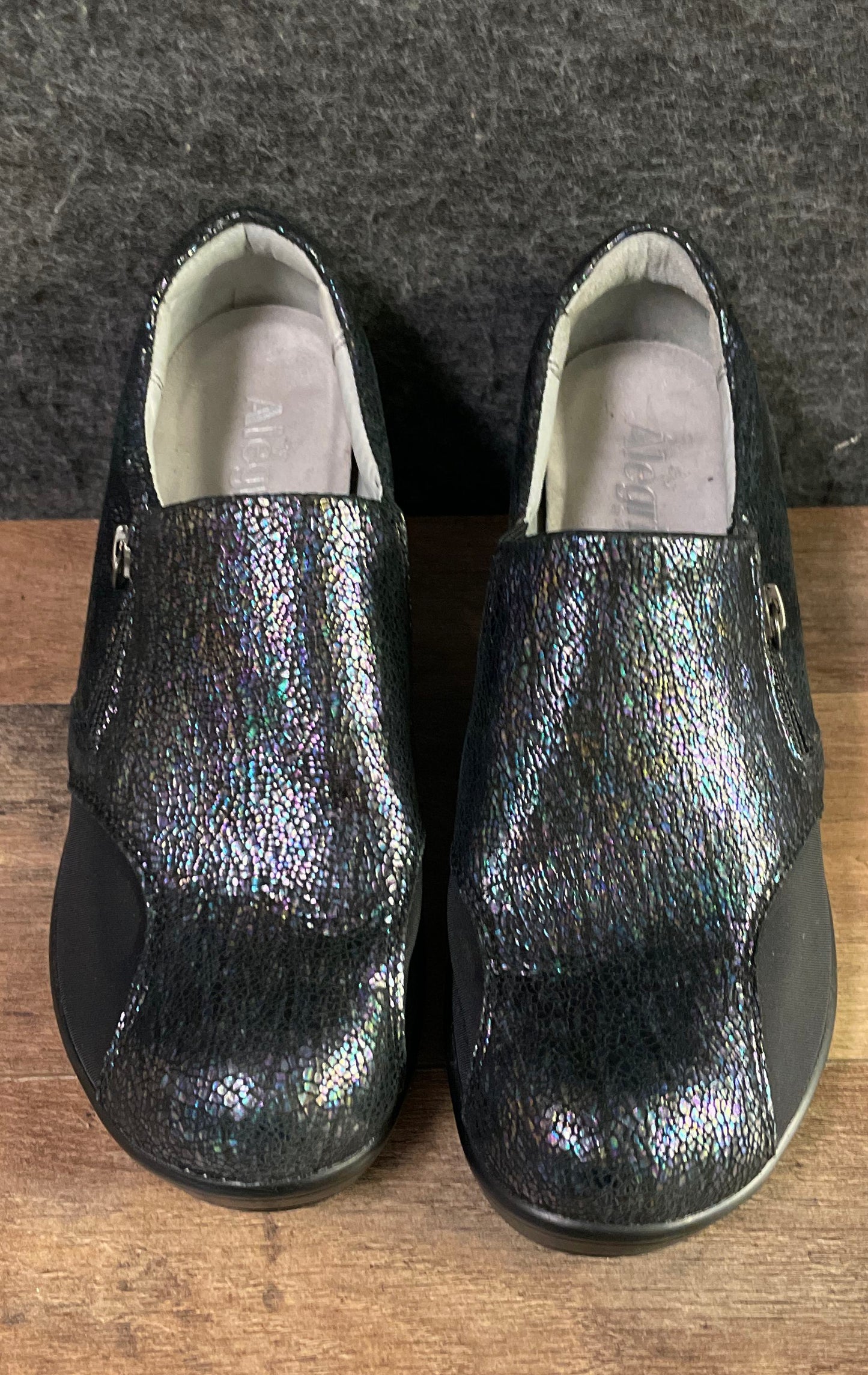 Alegria Haylie HAY-490 Iridescent Black Textured Leather Heeled Clogs Size 39