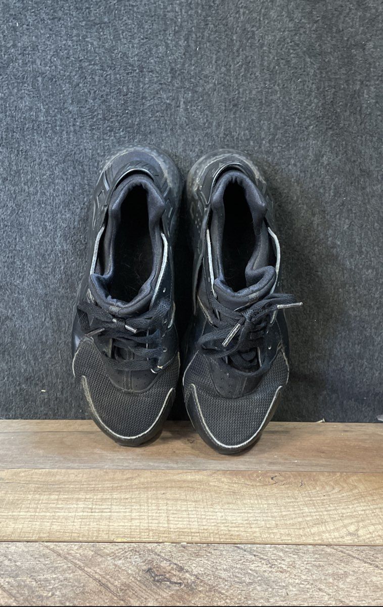 Nike Air Huarache Triple Black GS Kids Youth Athletic Sneakers Size 7Y