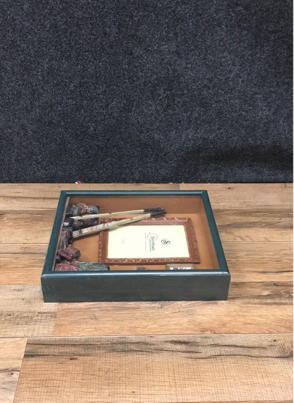 Spooniques Hockey 3D Shadowbox Picture Frame 4x6 Sports Decor Sealed NIB