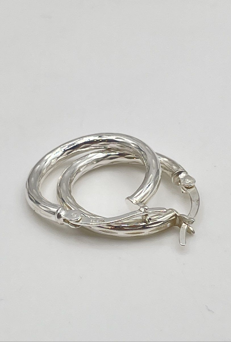 925 Sterling Silver Diamond-Cut Hoop Earrings 2.3g