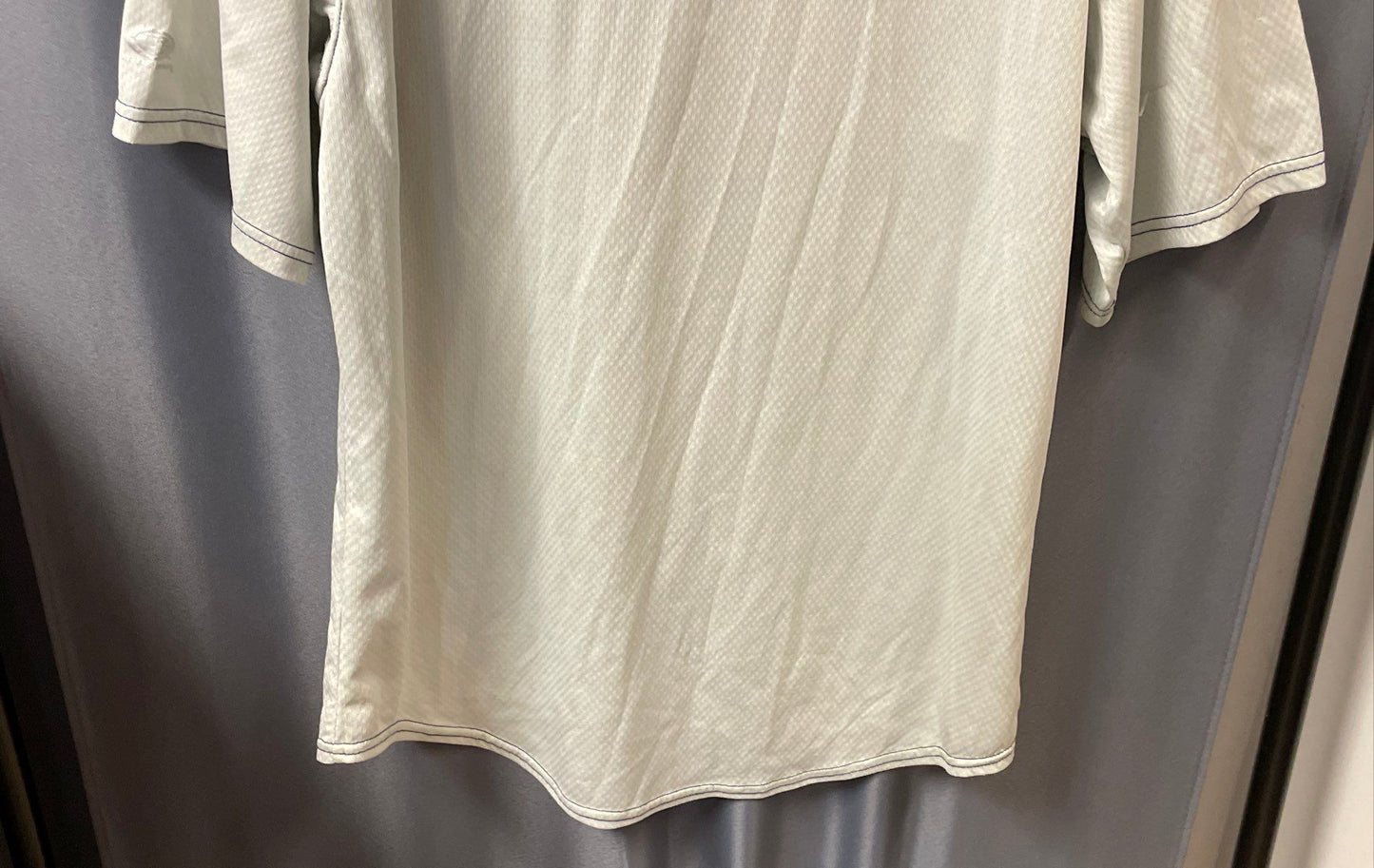 True Fan MLB Men's New York Yankees Baseball Jersey Cream Button Up Sz L 42-44