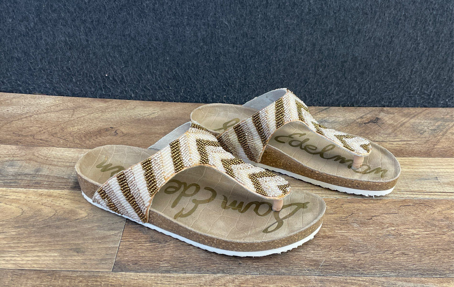 Sam Edelman Olivie Beaded Chevron Gold White Thong Sandals Women's Size 6