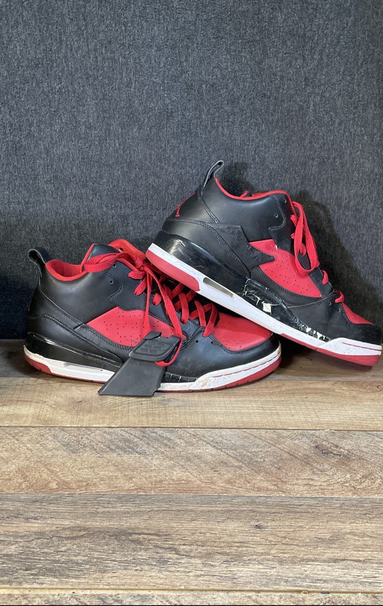 Nike Air Jordan Ol' School 2 Bred Black Red White Sneakers Size 11