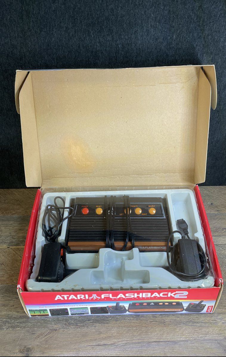 IOB Atari FlashBack 2 Console W/ Controllers