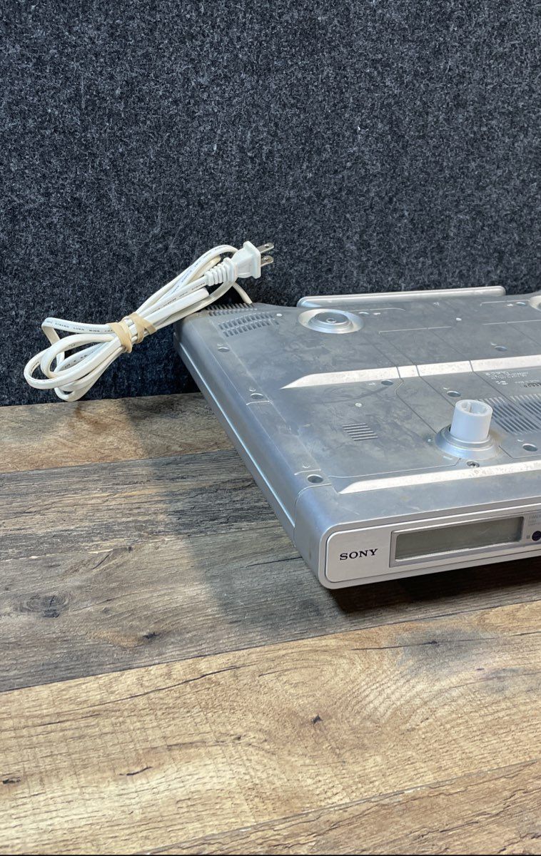 Sony ICF-CD553RM Under Cabinet Kitchen CD Clock Radio AM FM Weather Untested
