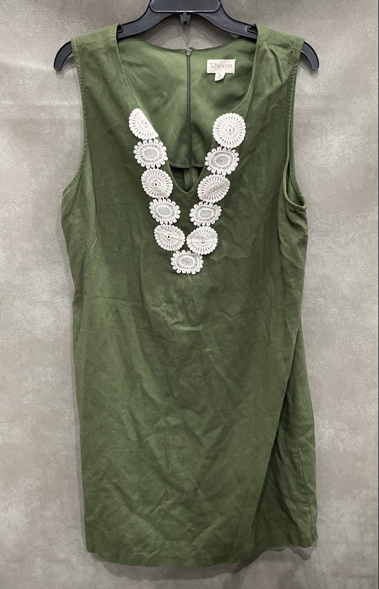52seven Women's Green Sleeveless Rayon Linen Lace V-Neck Tunic Top Sz XL