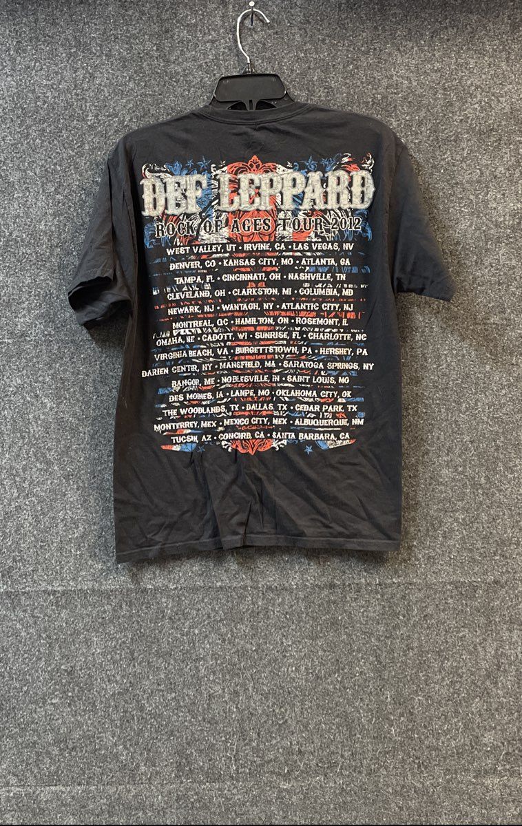 Def Leppard Rock of Ages Tour 2012 T-Shirt Hanes ComfortSoft Sz M