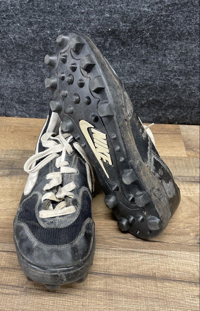 Vintage 90s Nike Land Shark II Black White Football Cleats Men's Size 9.5
