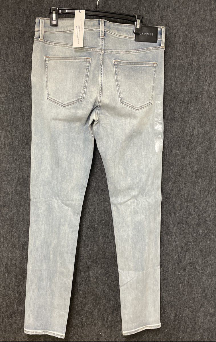 Express Men's Skinny Jeans Light Wash Ultra Hyper Stretch Distressed NWT 32x34