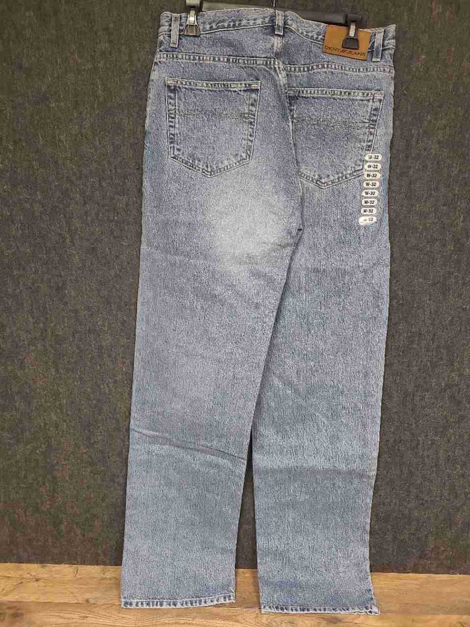 DKNY Jeans Men's Vintage 90s Light Wash Blue Straight Leg Cotton Jeans Sz 32x34