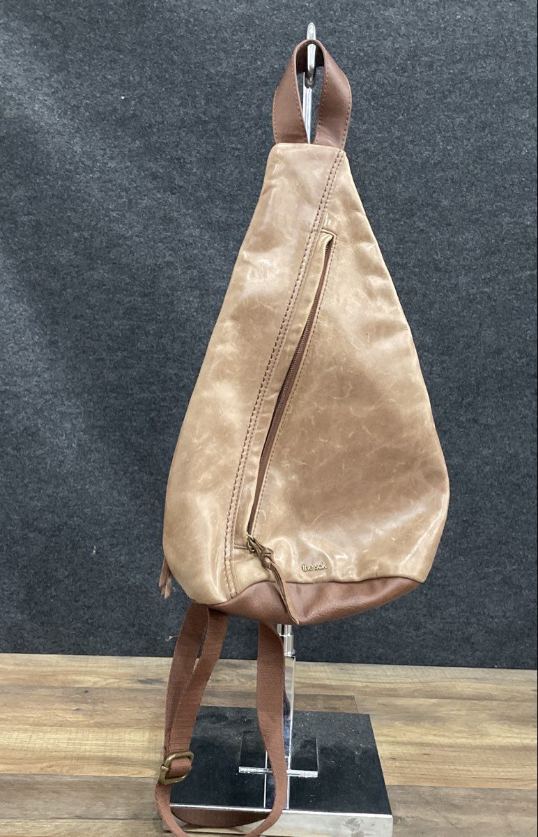 The Sak Tan Brown Leather Sash Sling Crossbody Bag Multi-Pocket