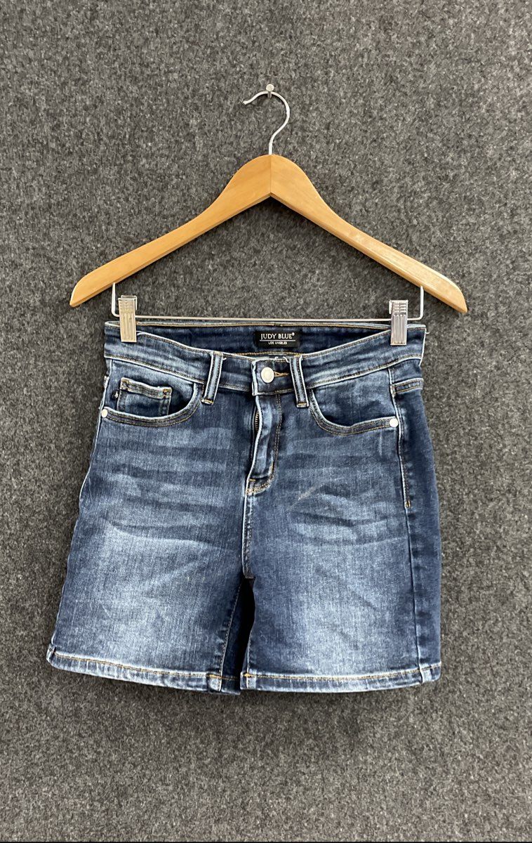 Judy Blue Women's Dark Wash Faded Denim Shorts Style JB15222DK Sz S