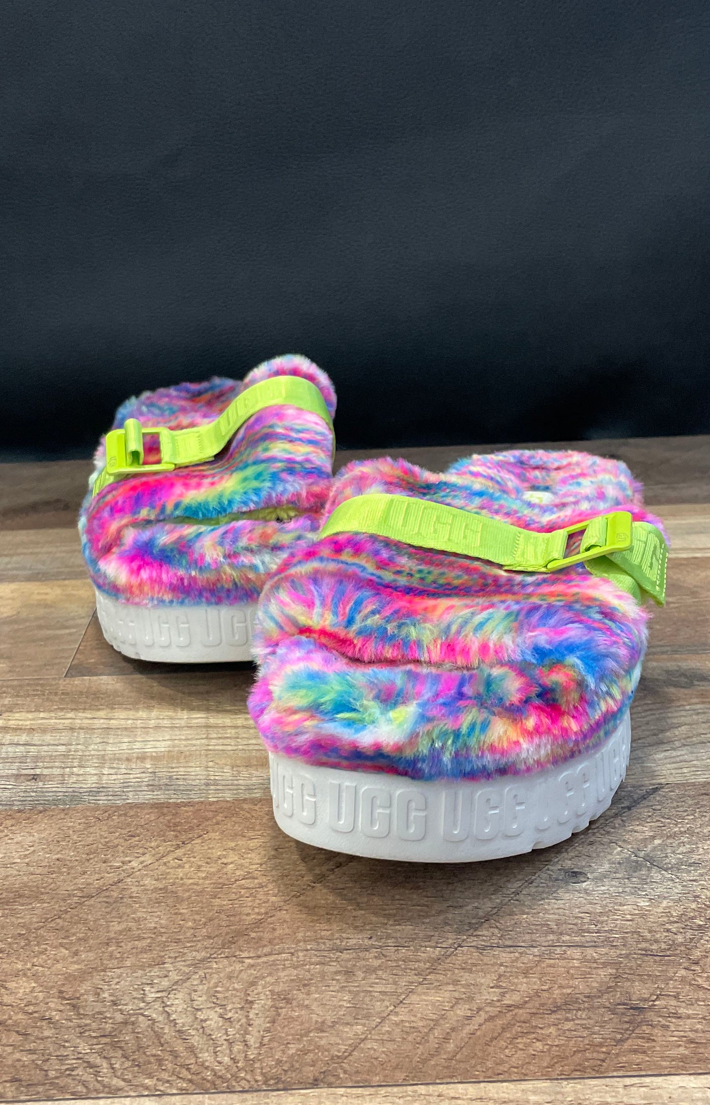 UGG Fluffita Pixelate Multicolor Women's Platform Slide Sandals Size 9