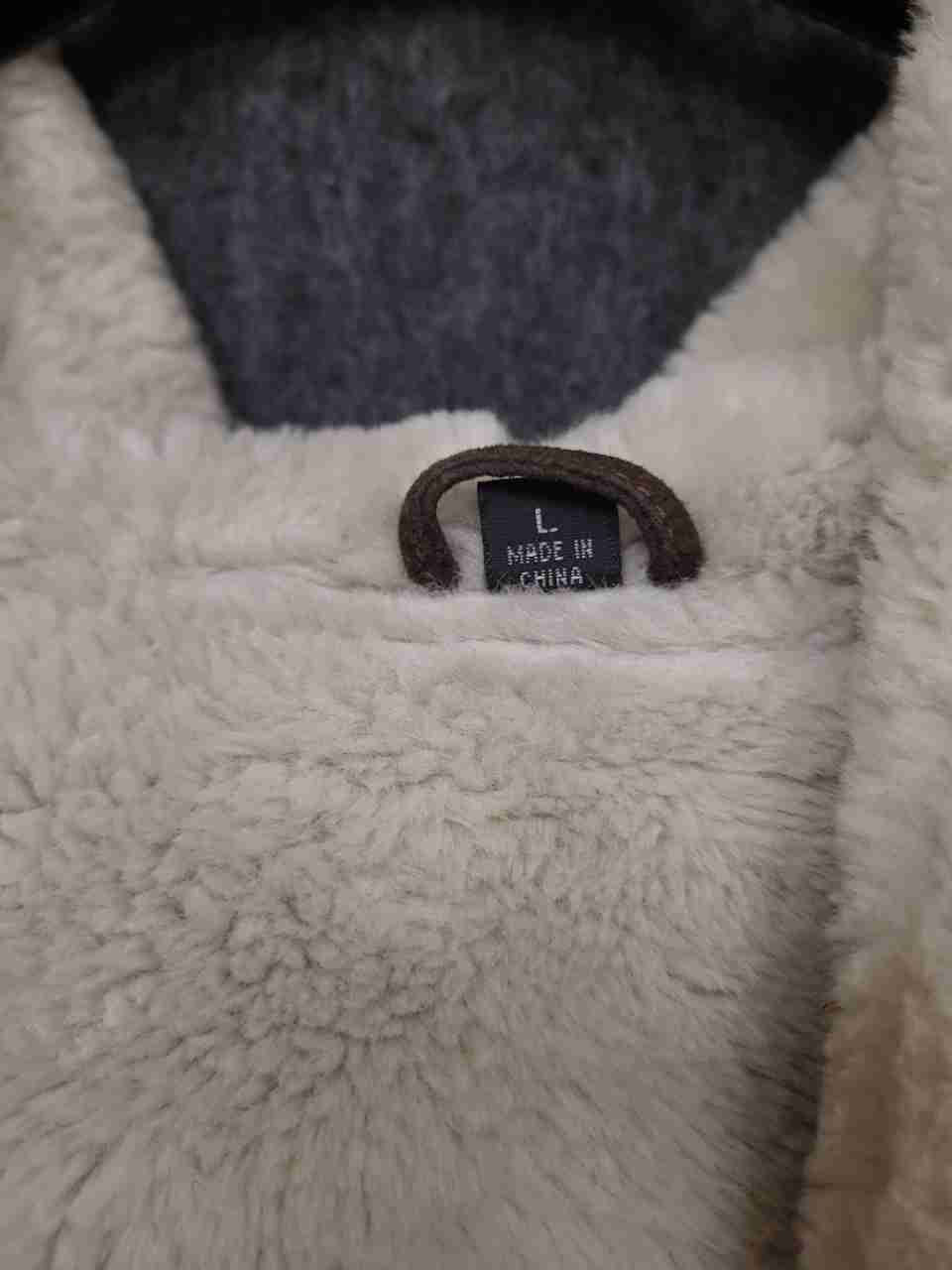 Gallery Women's Vintage Y2K Distressed Brown Leather Hooded Shearling Coat Sz L