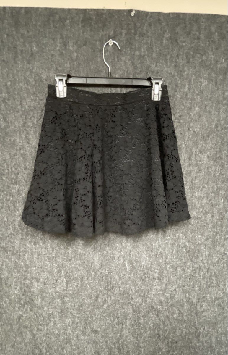 Joe Benbasset Kohl's Women's Black Floral Lace Flared Skirt Sz M NWT
