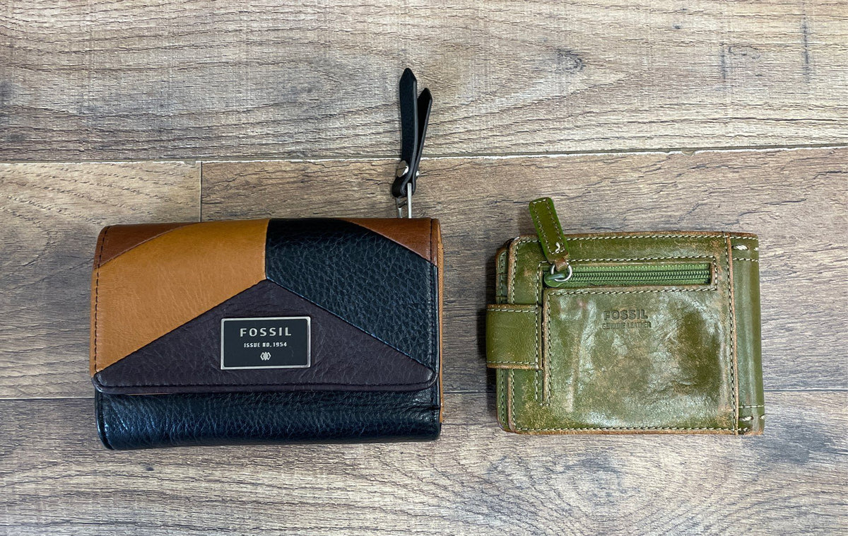 Fossil Patchwork Leather Tri-Fold & Green Bifold Wallet Purse Lot of 2