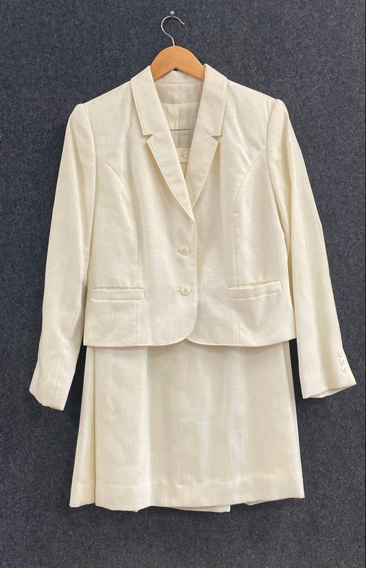 Vintage 90s Manchester Women's Cream Blazer Skirt Set Cropped Pleated Sz 12