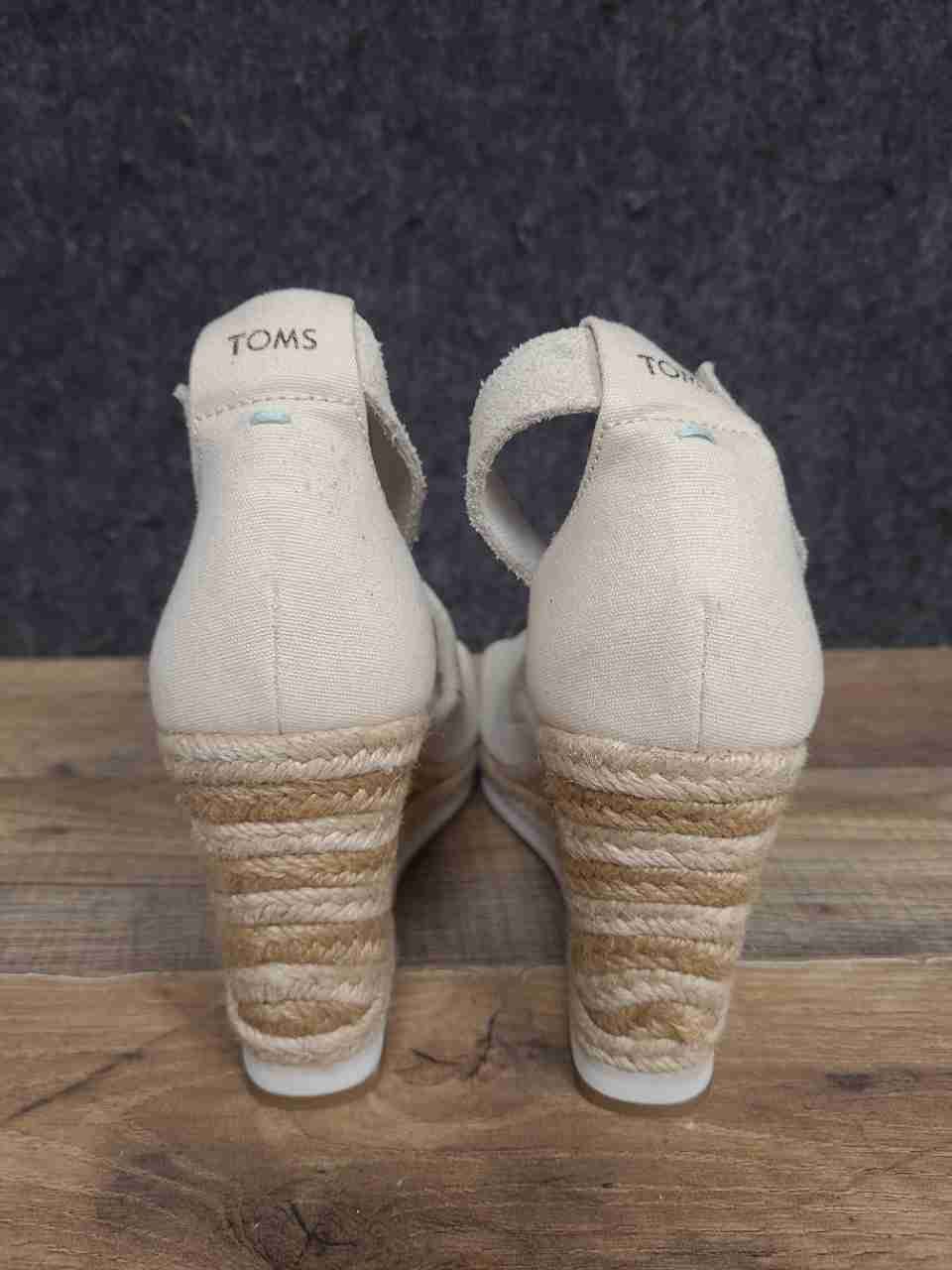 TOMS Cream Canvas Jute Wrapped Wedge Ankle Strap Sandals Women's Size 5.5