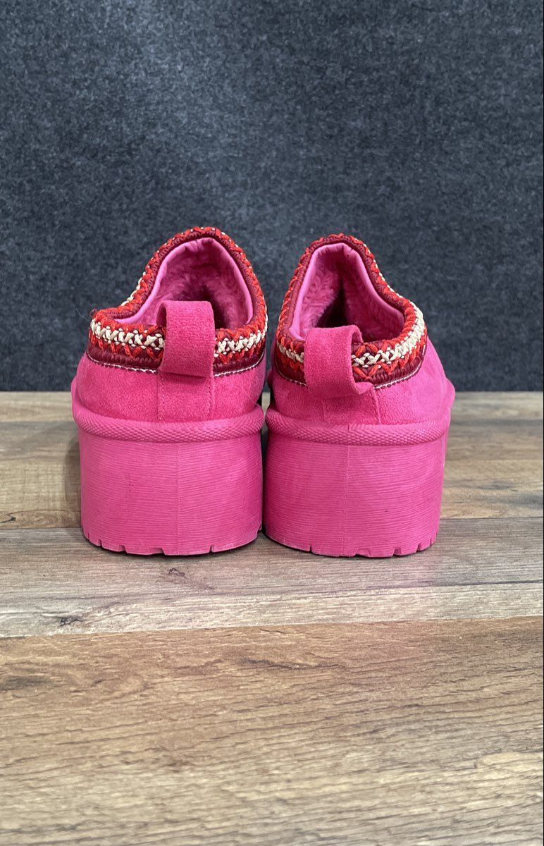 SheIn Purple Magenta Faux Suede Platform Fuzzy Slippers Mules Women's Size 37