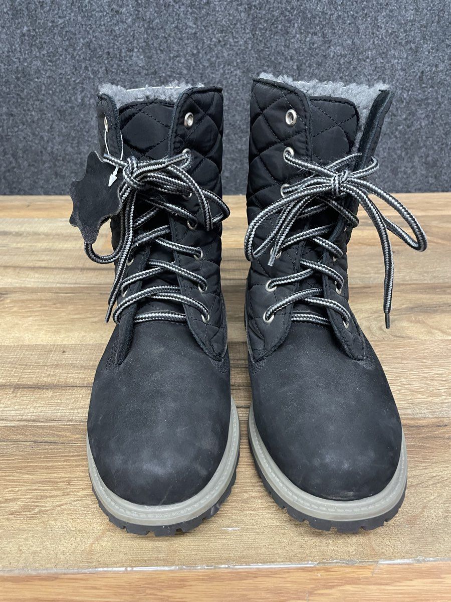 Cloud Nine Sheepskin Jo Jo Black Quilted Winter Boots Women's Size 7