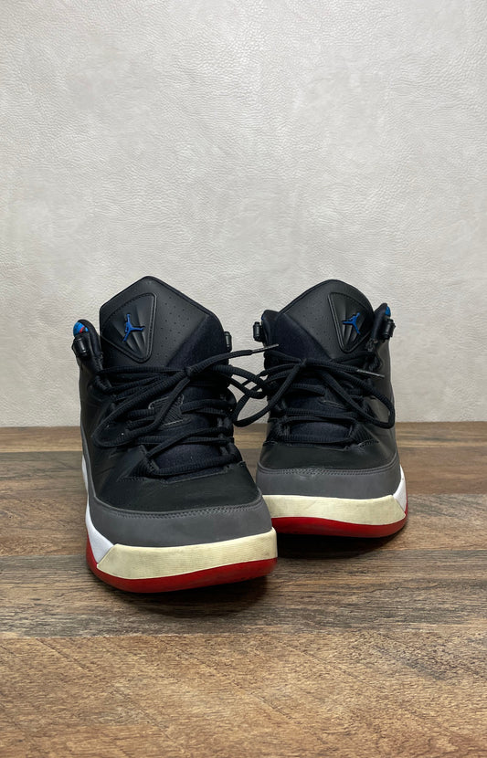Jordan Air Deluxe Black Wolf Grey Gym Red Basketball Sneakers Size 8.5