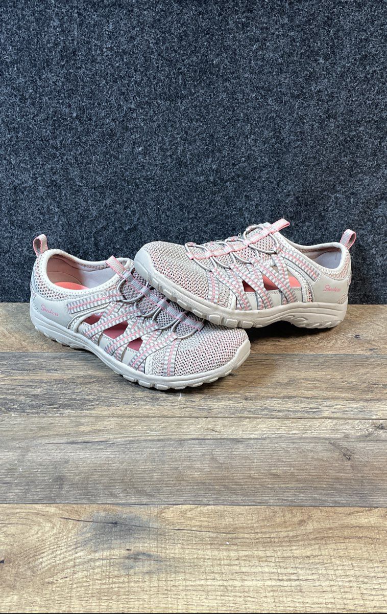 Skechers Relaxed Fit Reggae Fest Willow Taupe Pink Bungee Slip On Size 8